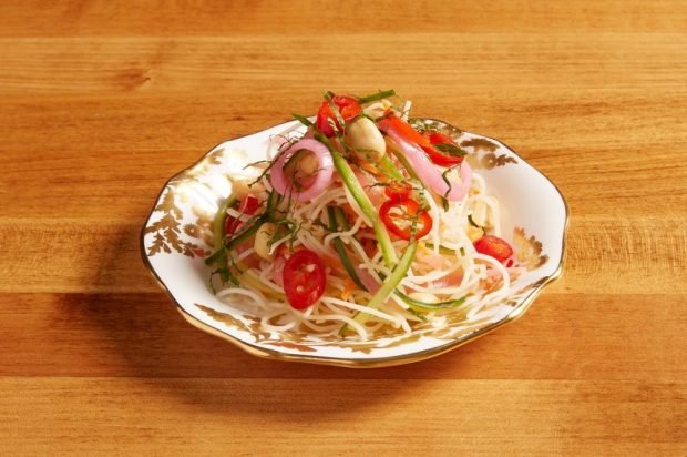 Funchosa, red pepper and pickled onion salad is a simple and delicious recipe, how to cook step by step