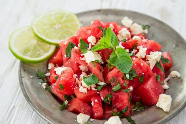 Salad with watermelon, feta and mint