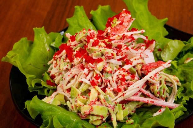 Salad with crab meat and avocado