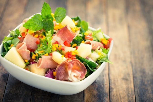 Salad with melon, pepper and ham – a simple and delicious recipe, how to cook step by step