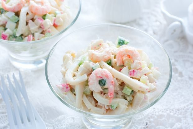 Salad with crab sticks and seafood