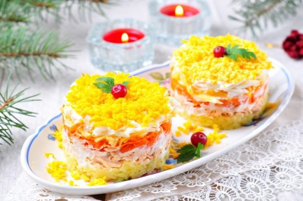 Traditional Mimosa salad with salmon is a simple and delicious recipe, how to cook step by step