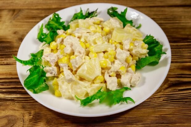 Festive salad with chicken, pineapple and corn