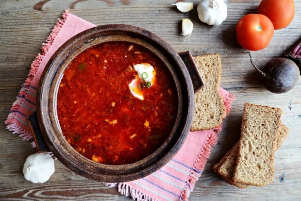 Borscht with duck