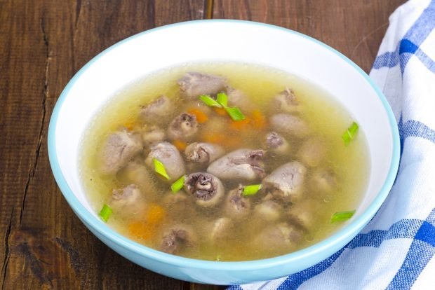 Chicken heart broth 