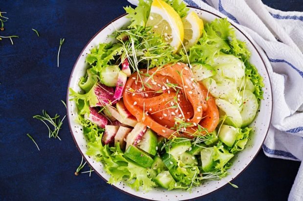 Salad of red fish, celery and watermelon radish