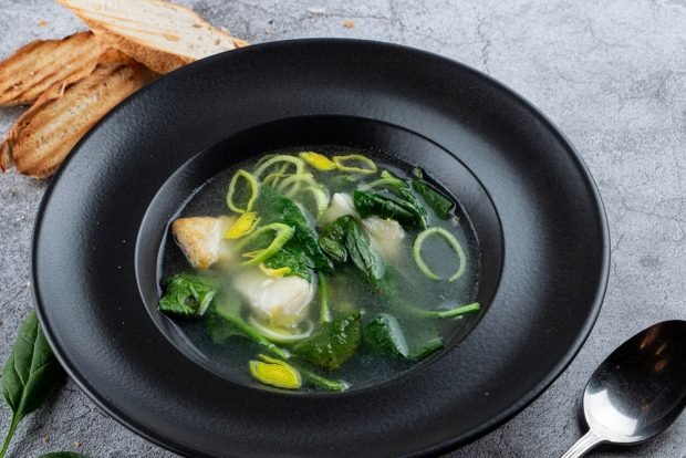 Fish soup with spinach is a simple and delicious recipe, how to cook step by step