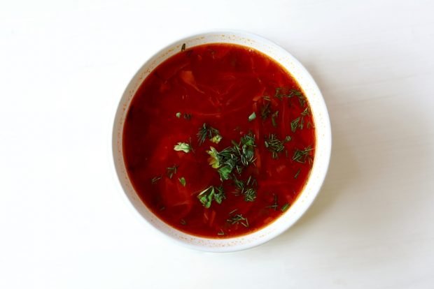 Ukrainian borscht with tomato paste is a simple and delicious recipe, how to cook step by step