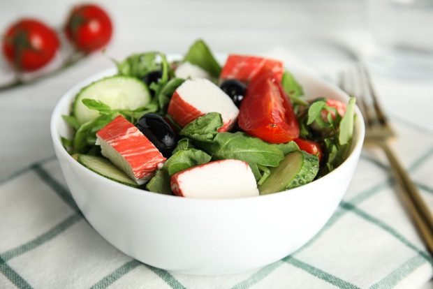 Italian salad with crab sticks