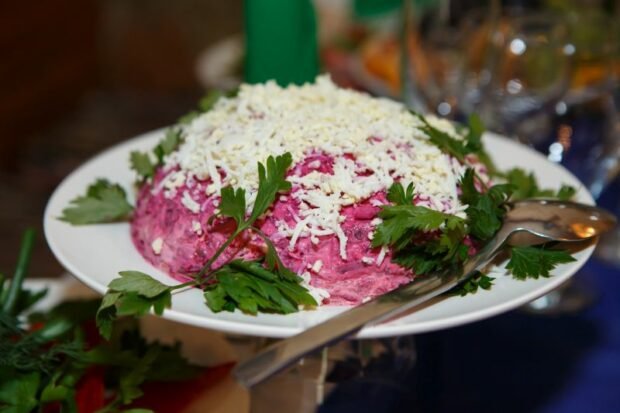 Herring under a fur coat without potatoes 