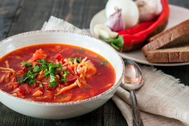 Ukrainian borscht with Bulgarian pepper