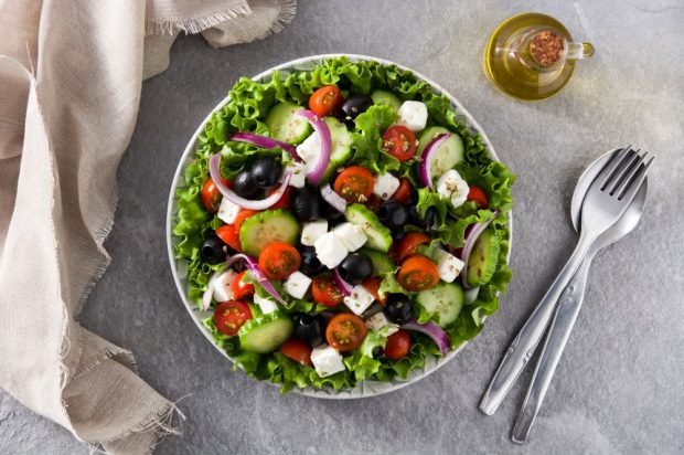 Greek salad with sheep's cheese