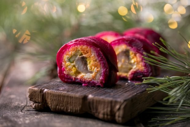 Herring under a fur coat roll