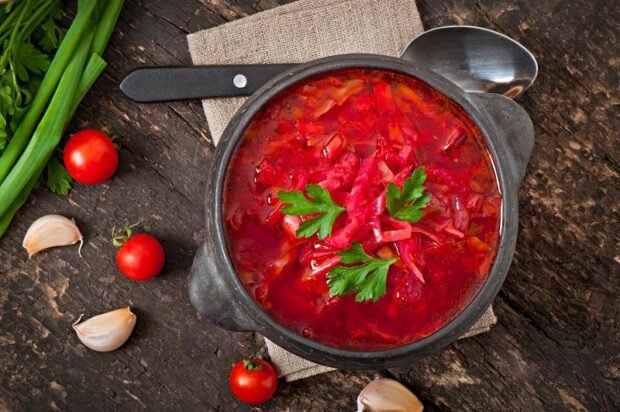 Borscht without meat