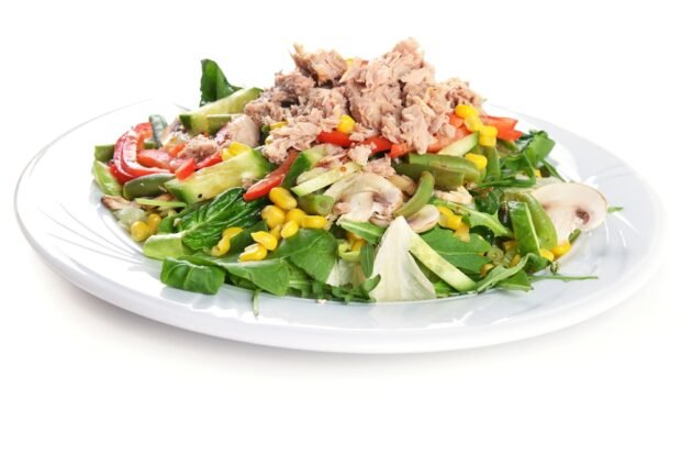 Salad with tuna, arugula and mushrooms – a simple and delicious recipe, how to cook step by step