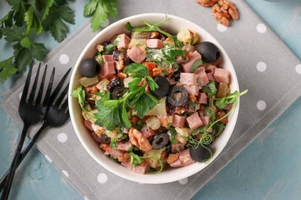 Salad with ham, olives and pineapples – a simple and delicious recipe, how to cook step by step