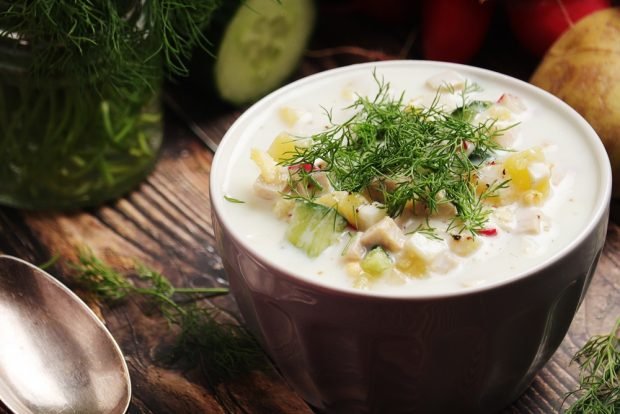 Okroshka with potatoes 