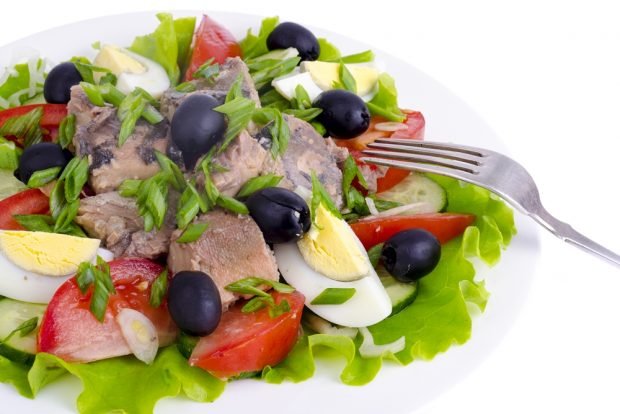 Fish salad with vegetables – a simple and delicious recipe, how to cook step by step