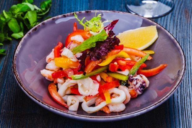 Seafood salad and fresh vegetables – a simple and delicious recipe, how to cook step by step