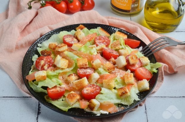 Caesar salad with smoked salmon – a simple and delicious recipe with photos (step by step)