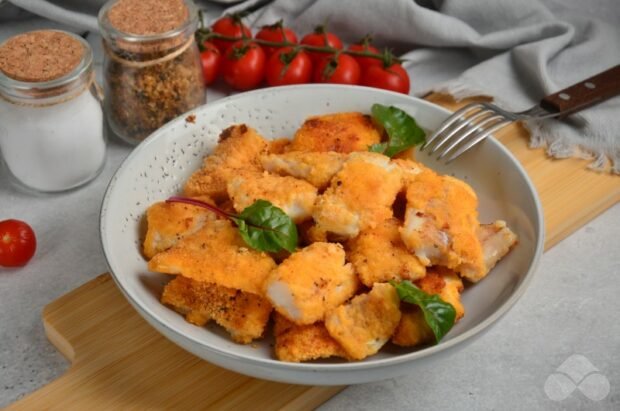 Pollock in breadcrumbs in a frying pan – a simple and delicious recipe with photos (step by step)