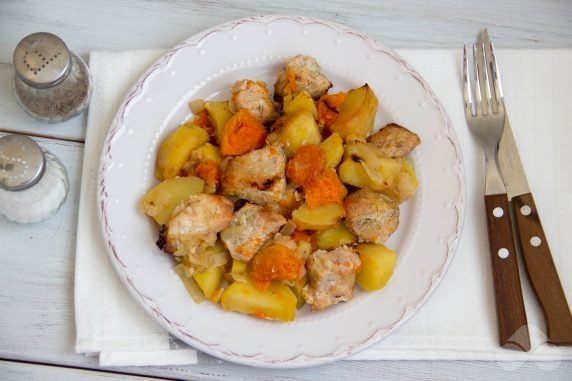 Turkey, potato and pumpkin stew in the oven: photo of recipe preparation, step 6