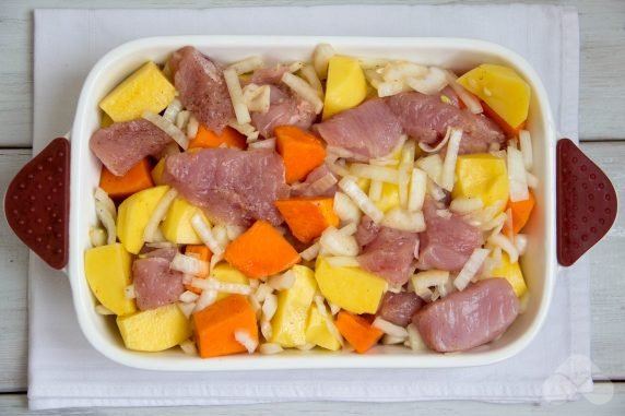 Turkey, potato and pumpkin stew in the oven: photo of recipe preparation, step 5