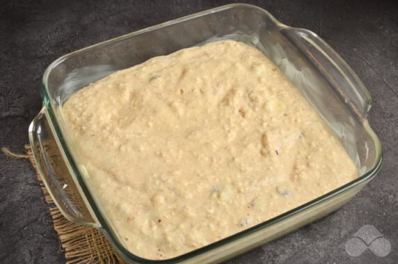 Cottage cheese casserole with cranberries and spelt flour: photo of recipe preparation, step 6