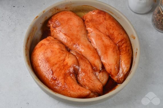 Stuffed chicken fillet with spinach and cheese: photo of recipe preparation, step 2