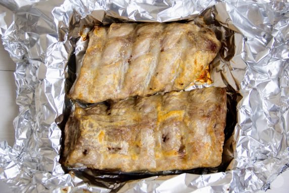 Simple pork ribs in the oven: photo of recipe preparation, step 2