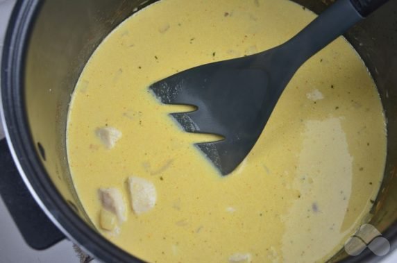 Chicken in curry sauce: photo of recipe preparation, step 6