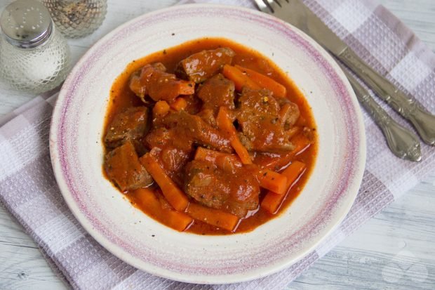 Veal stewed with carrots and onions – a simple and delicious recipe with photos (step by step)