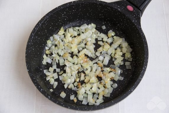 Cutlets with semolina: photo of recipe preparation, step 2