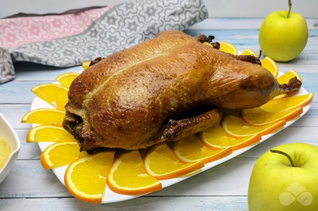 Soft and juicy duck in the oven