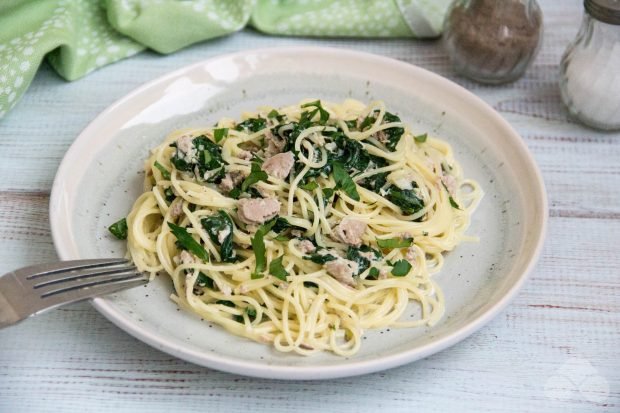 Pasta with tuna and spinach – a simple and delicious recipe with photos (step by step)