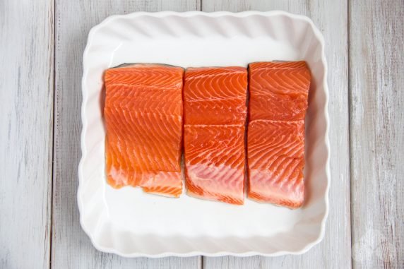 Salmon with oranges in the oven: photo of recipe preparation, step 1