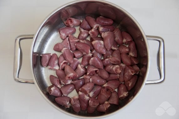 Chicken heart goulash : photo of recipe preparation, step 1