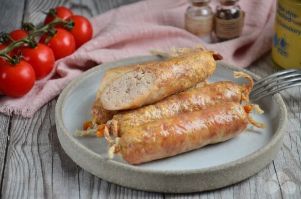 Homemade chicken sausages with bacon