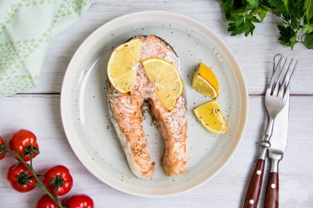 Salmon steak in the oven