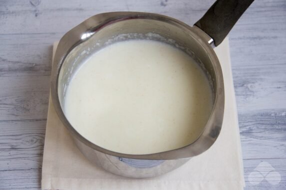 Semolina porridge with milk without lumps: photo of recipe preparation, step 3