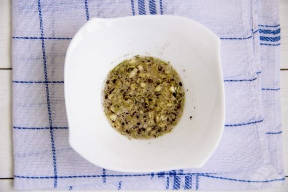 Beef whole piece, baked in the oven: photo of recipe preparation, step 2