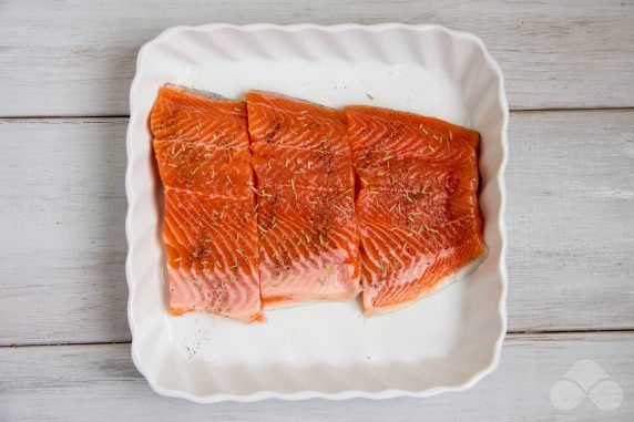 Trout fillet in the oven: photo of recipe preparation, step 1