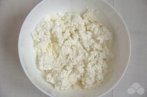 Cottage cheese casserole with ricotta: photo of recipe preparation, step 1