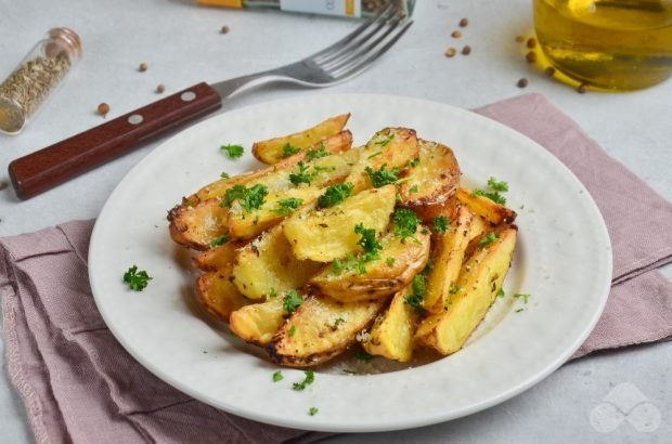 Rustic potatoes with parmesan