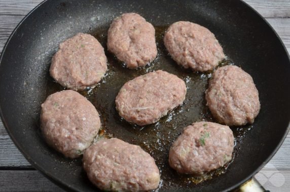 Beef and chicken cutlets: photo of recipe preparation, step 5