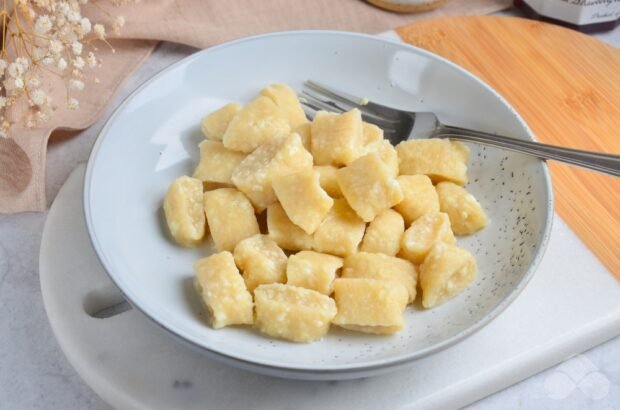 Sweet lazy dumplings with cottage cheese