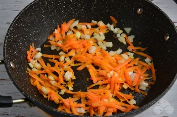 Pilaf with chicken: photo of recipe preparation, step 3