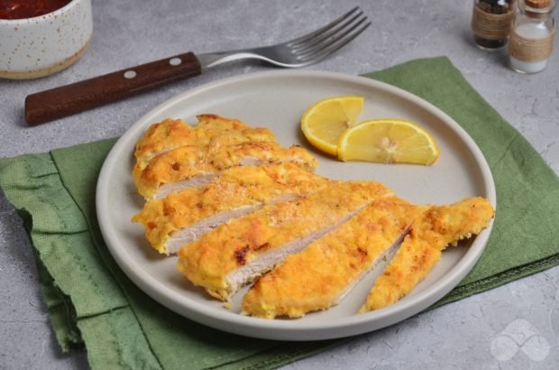 Chicken chops in sour cream batter