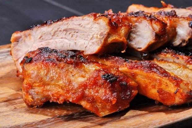 Pork ribs with honey and mustard in the oven