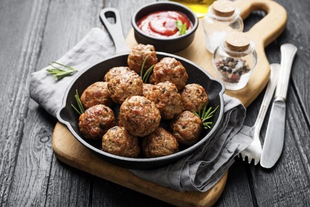 Meatballs with rosemary